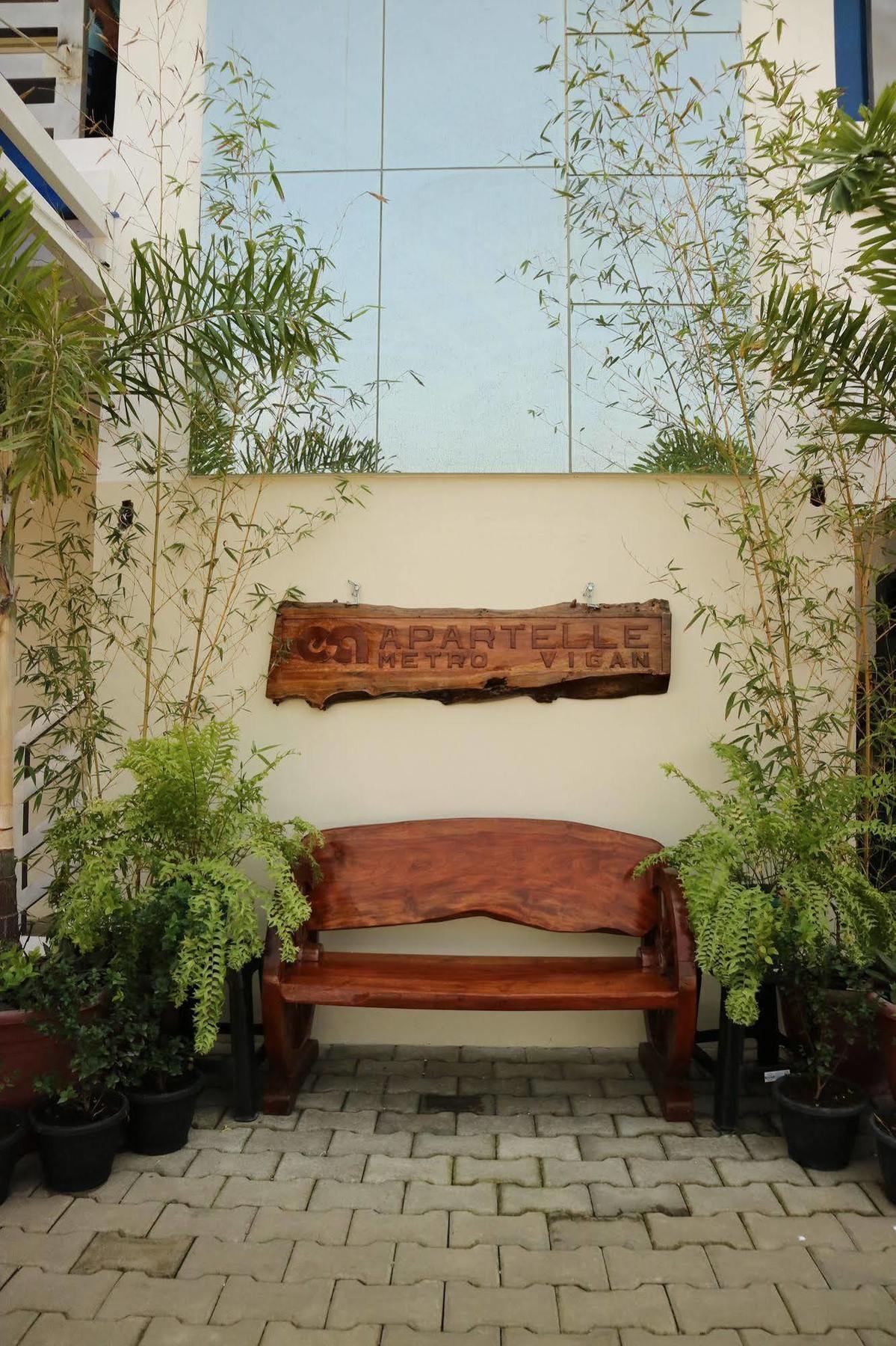 Ea Apartelle - Metro * Vigan